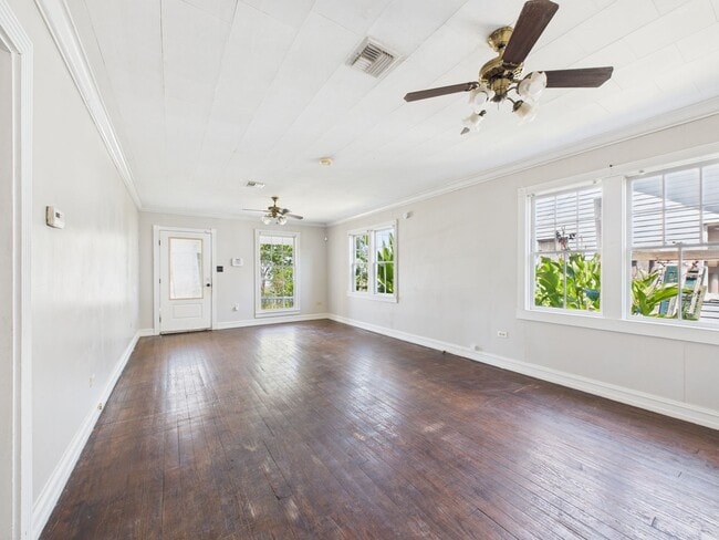 Photo - 3 Bedroom, 1 Bathroom NOW Available!