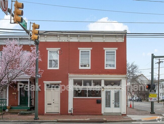 Building Photo - 101 E Leigh St Rental