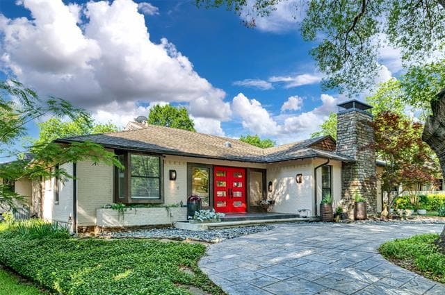 Photo - 803 Brookhurst Dr