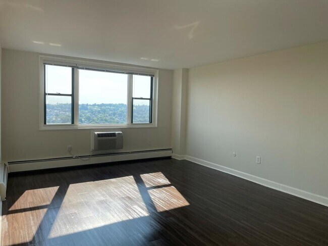 Building Photo - 2 bedroom in Cambridge MA 02138 Rental