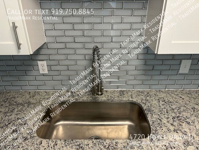 Photo - 4720 Hoyle Dr