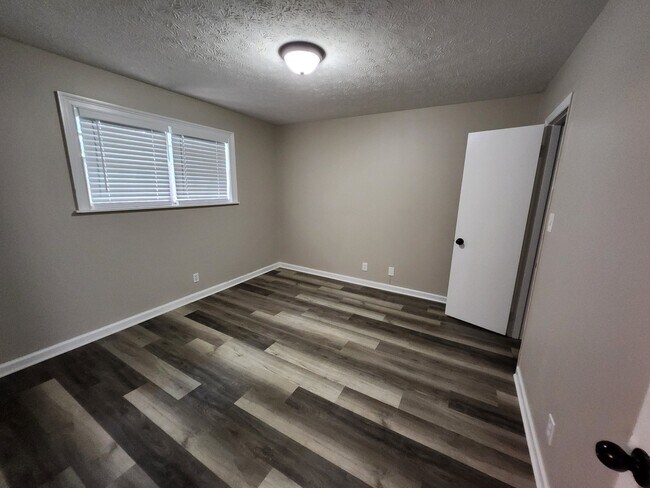 Photo - 373 Stone Mountain St Unidad D3