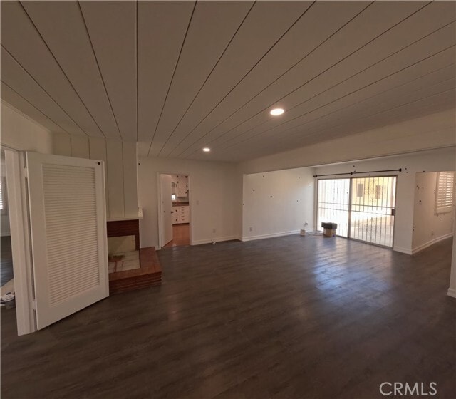 255 W La Verne Ave