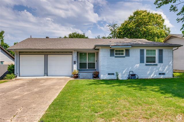 Building Photo - 8935 Clearwater Dr Rental