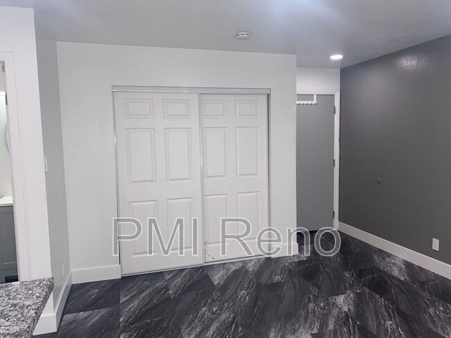 Photo - 778 Forest St Unit Apt 8