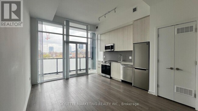 Photo - 50 Power St Unit 424