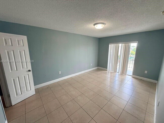 5775 W 20th Ave Unit 402