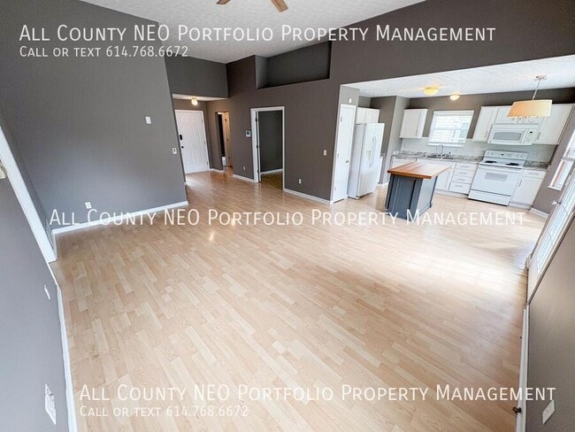 Photo - 3141 Hines Rd