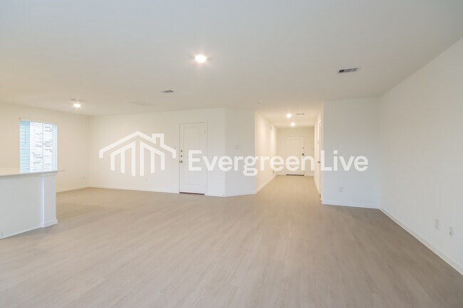 Photo - 31428 Moore Rd