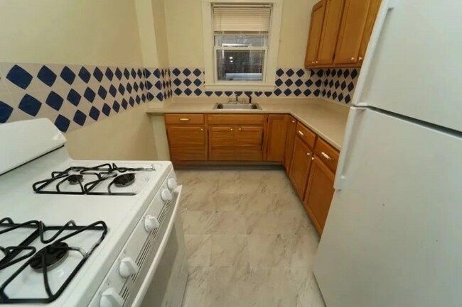 Photo - 153 Summer St Unit 1