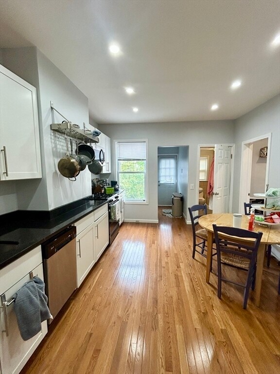 Photo - 150 L St Unit 2