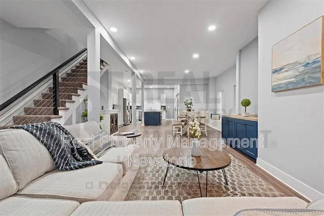 Photo - 6319 St Marie St
