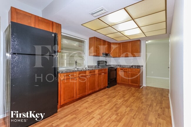 Photo - 6871 NW 12th St