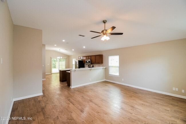 Photo - 5609 Village Pond Cir