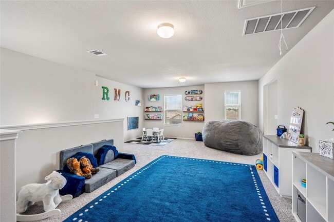 Photo - 210 Bellewood Mnr Dr