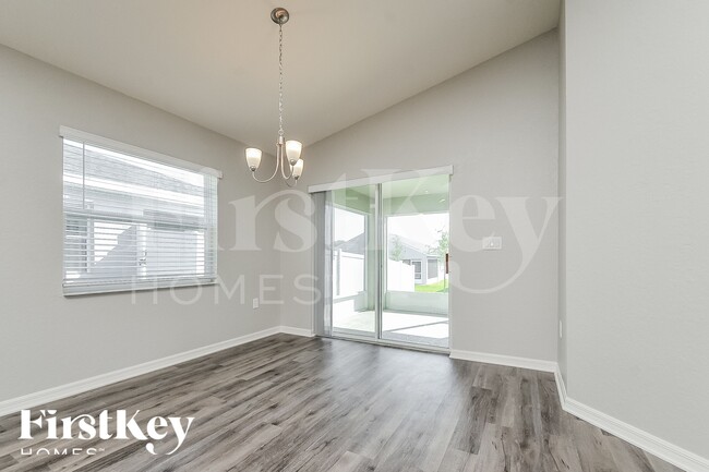 Photo - 851 Orleans Dr