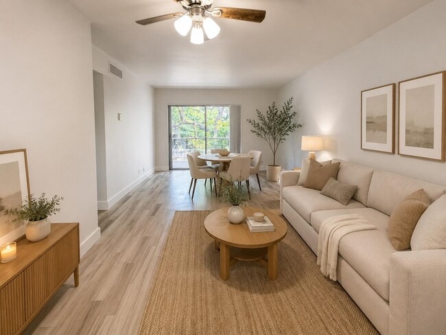 610 NW 13th St Unit 210