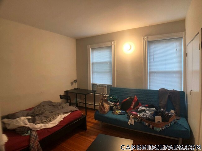 1000 Memorial Dr Unit 1L