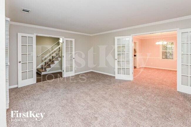 Photo - 8308 Lacewood Pl