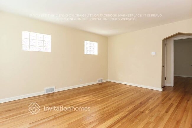 Photo - 9024 S Albany Ave