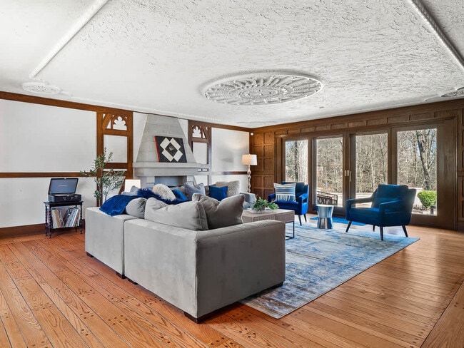 Photo - 1811 Breezewood Dr Unidad SI ID1496034P