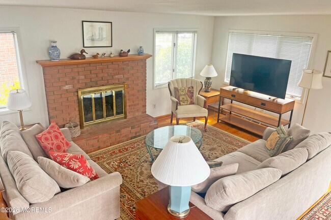 Photo - 416 Salem Ave