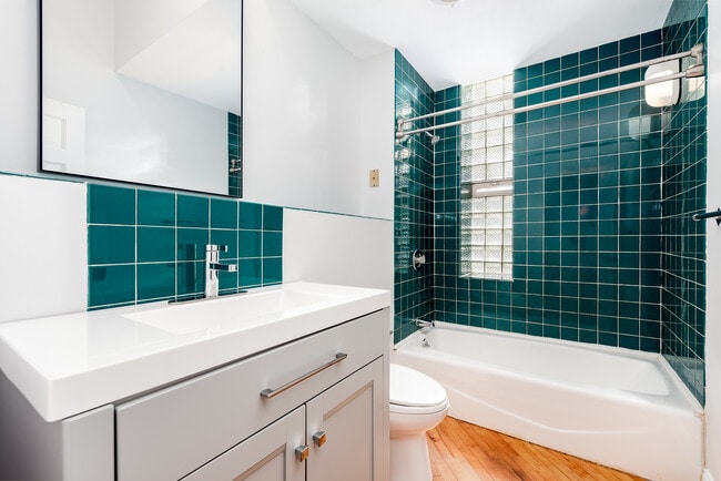 Photo - 1337 Vandeventer