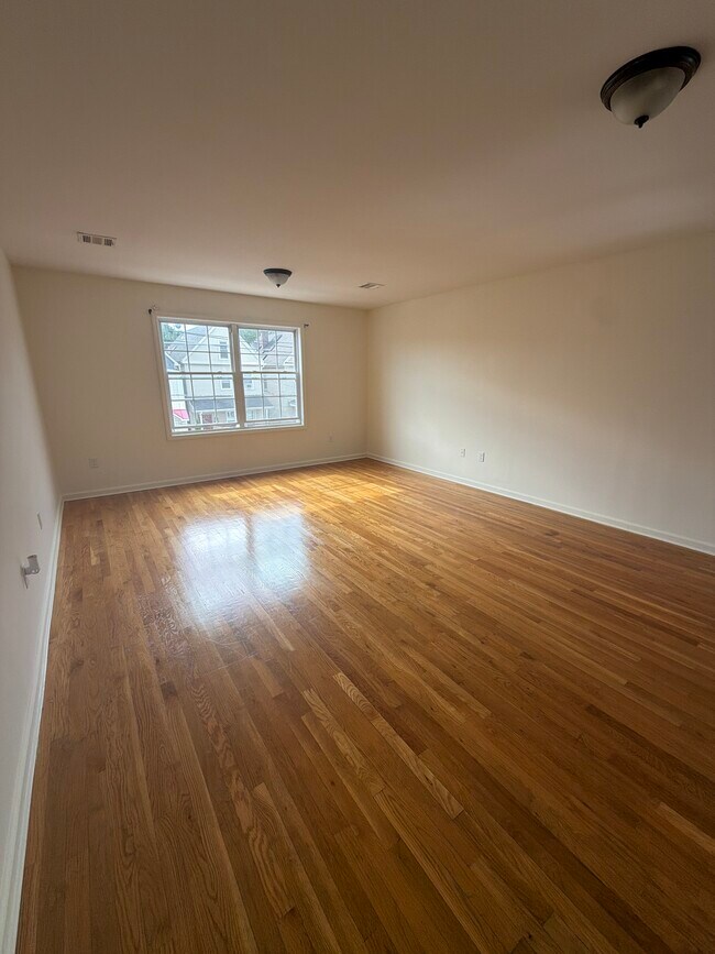 623 Magnolia Ave Unit 625