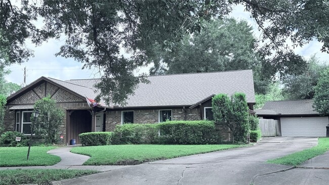 Building Photo - 5151 Birdwood Rd