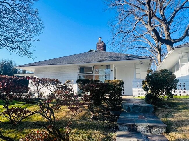 Photo - 85 Searingtown Rd