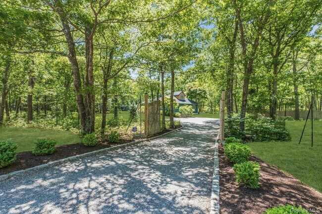 Photo - 16 Hildreth Rd S