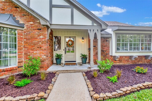 Photo - 18623 Prince William Ln