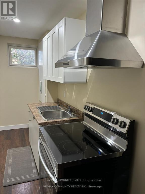 Photo - 1157 Ravenscroft Rd