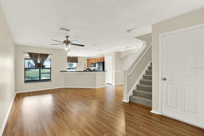 Photo - 2630 Edgewater Falls Dr