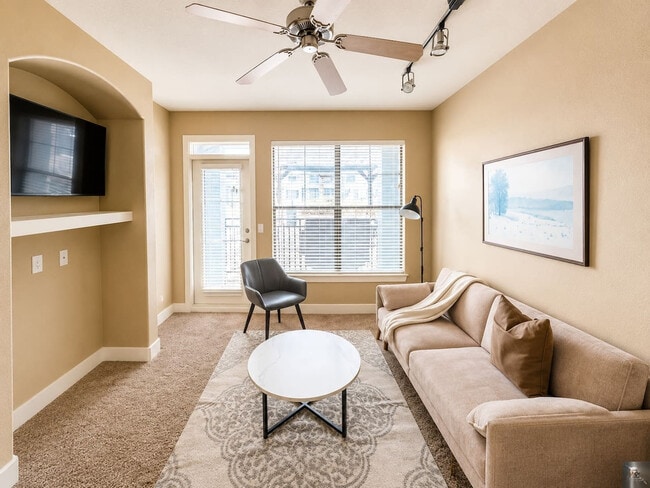 Building Photo - 75 Riverfront Dr Unit SI ID1534953P