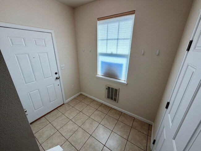 Photo - 6603 W 3rd St Unit 1620