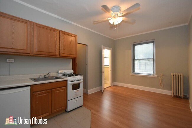 Photo - 3836 N Fremont St Unidad A07C