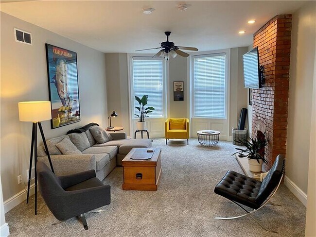 Photo - 480 Orchard Ave