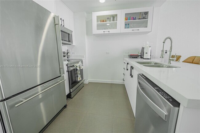 Photo - 3301 NE 1st Ave Unit MO702