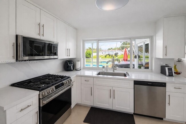 Photo - 8085 NW 21st St