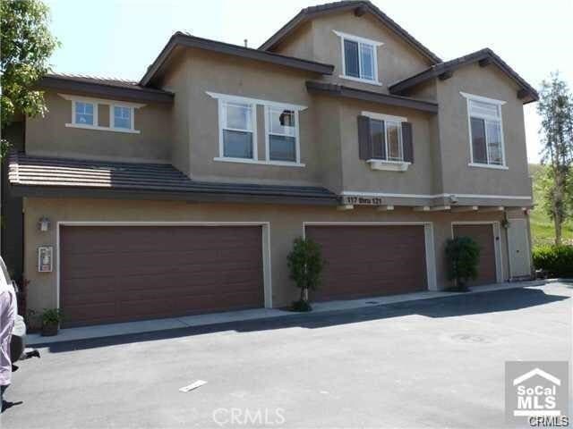 Building Photo - 121 Chadron Cir Rental