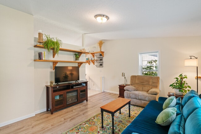 Photo - 109 Meghans Way Unit ID1292394P