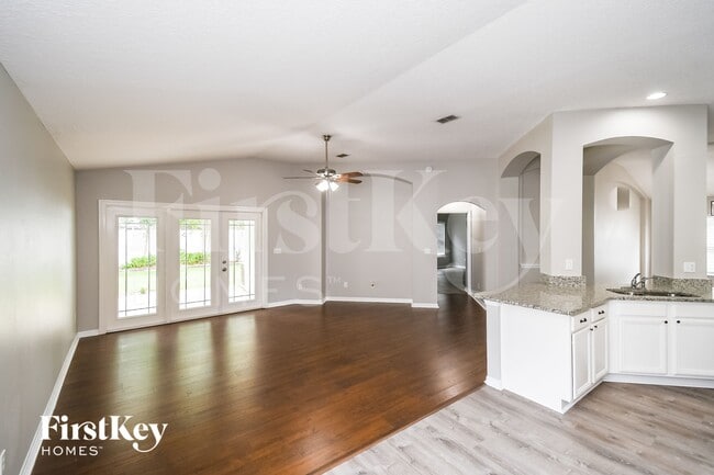 Photo - 761 Turkey Point Dr