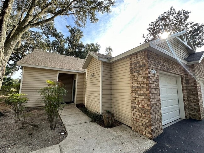 Photo - 4700 SW Archer Rd Unit 32