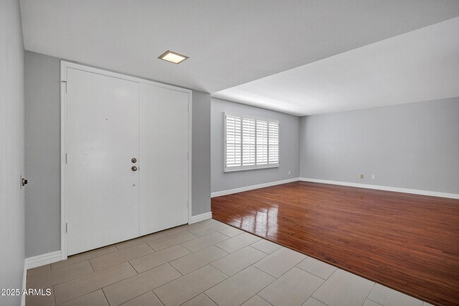 Photo - 8558 E Vía De Viva