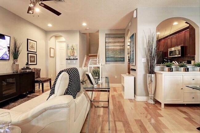 Photo - 400 Lake Monterey Cir