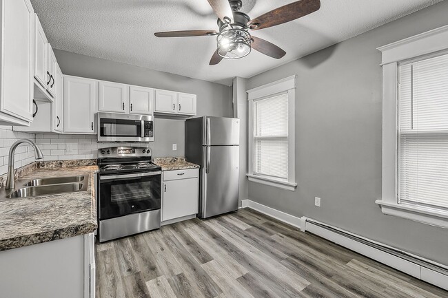 865/867 Hague Ave
