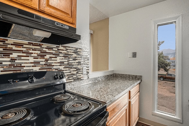 Photo - 4215 Loomis Ave Unit B
