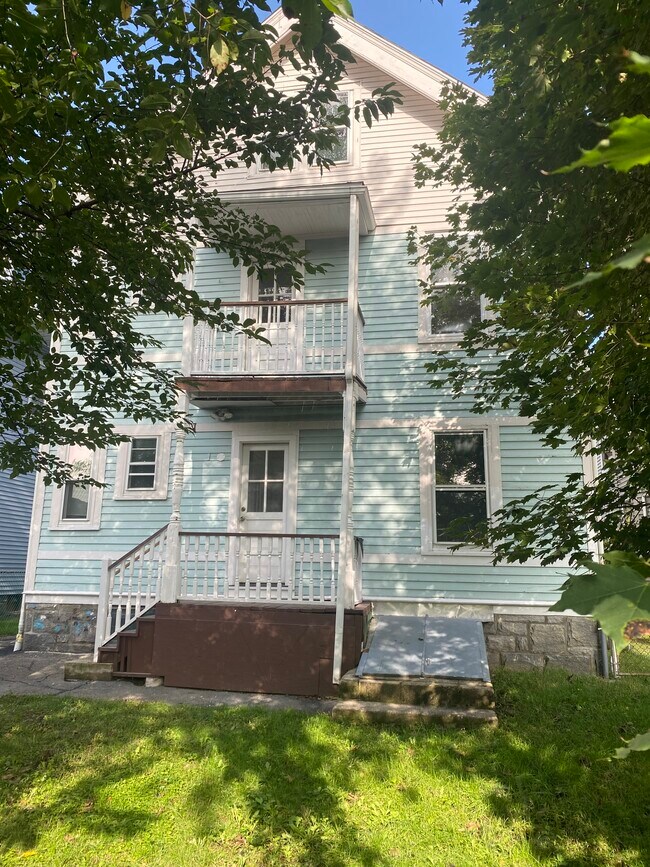 back of house - 71 Worth St Unit 71 Worth St 1st floor