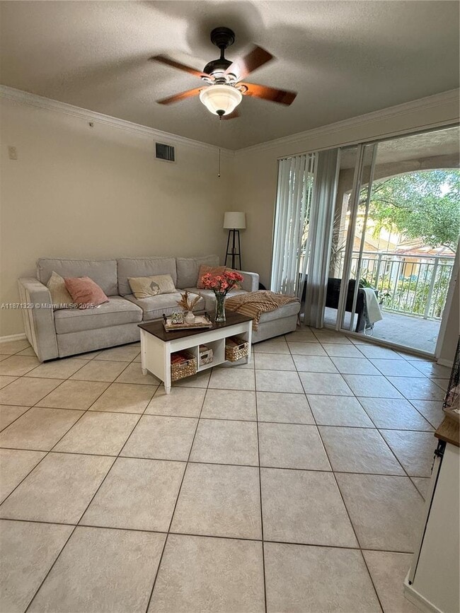 Photo - 6466 Emerald Dunes Dr Unidad 206